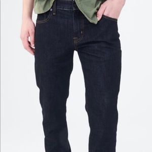 AÉROPOSTAL dark wash denim men’s jean. Size 36/32